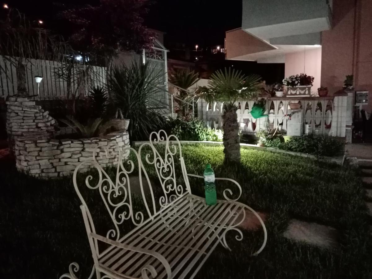 B&B Villa ANTONIO LORETO Agropoli Esterno foto